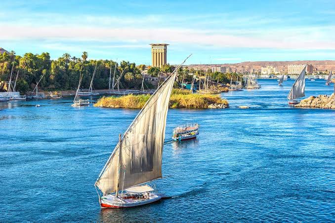 What to Wear in Egypt: Essential Packing List for Tourists